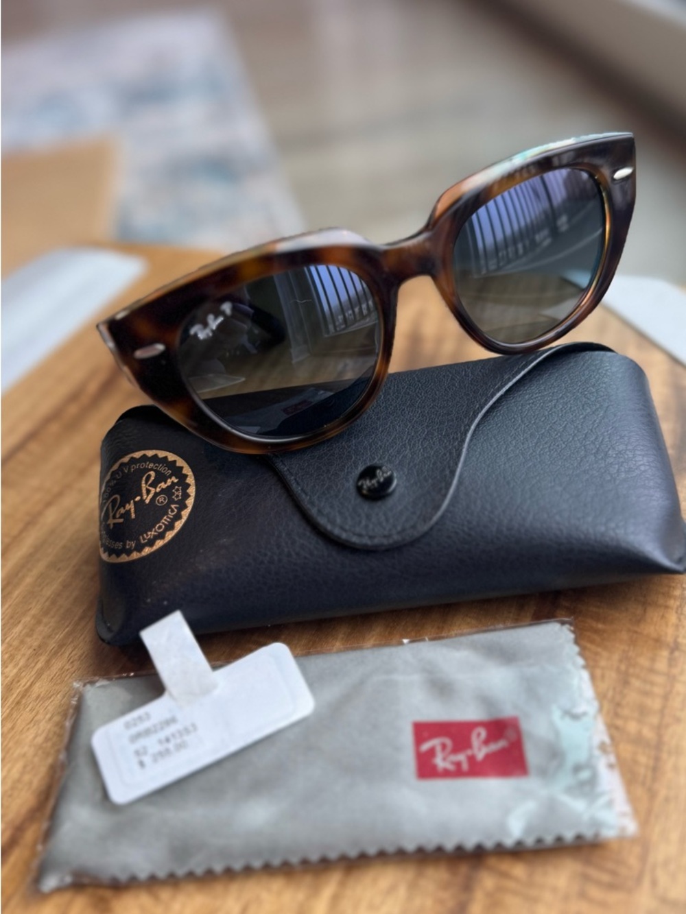 Ray-Ban Tortoiseshell Frame Sunglasses with Brown Lenses RB2286 Doreen